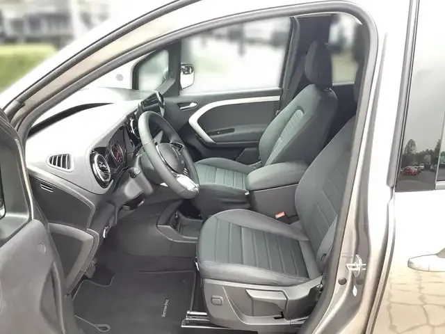 Mercedes-Benz T-Class