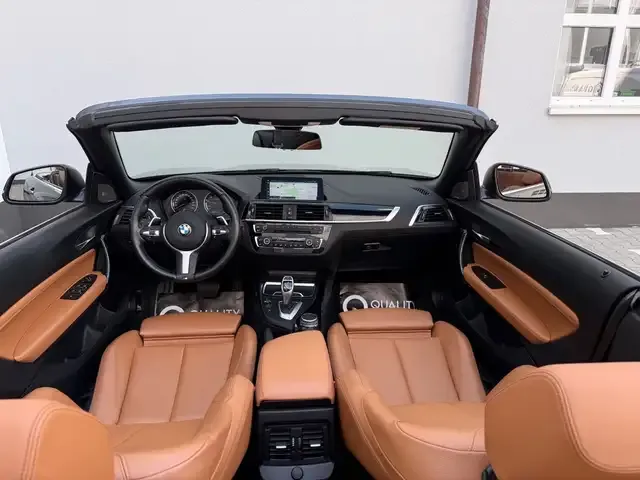 BMW 230