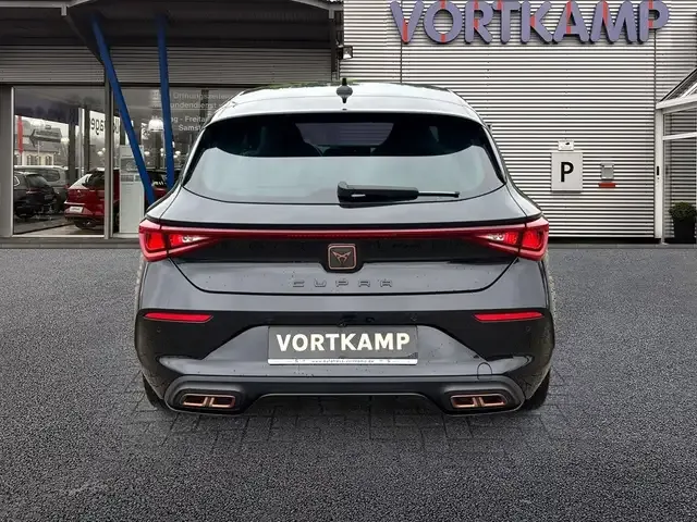 CUPRA Leon