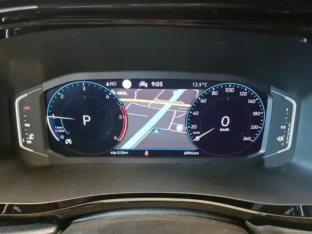 Volkswagen T6.1 Caravelle