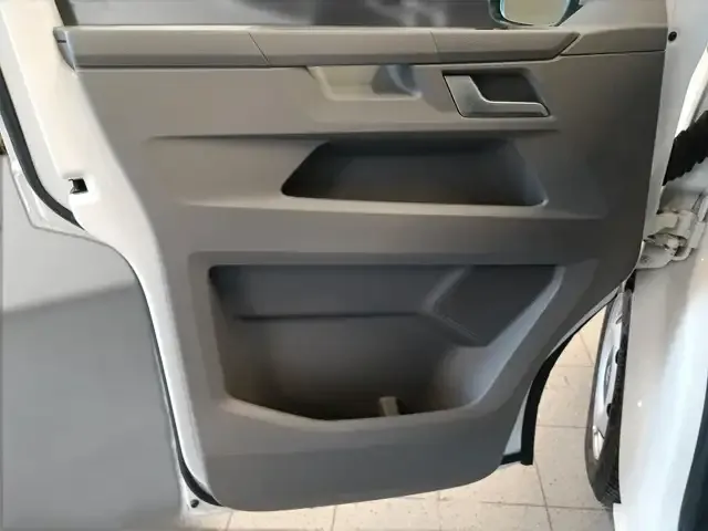 Volkswagen T6.1 Caravelle