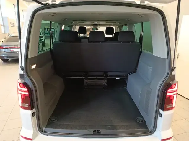 Volkswagen T6.1 Caravelle