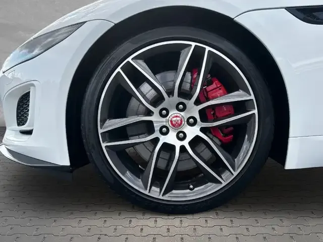 Jaguar F-Type
