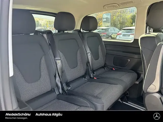 Mercedes-Benz EQV 300