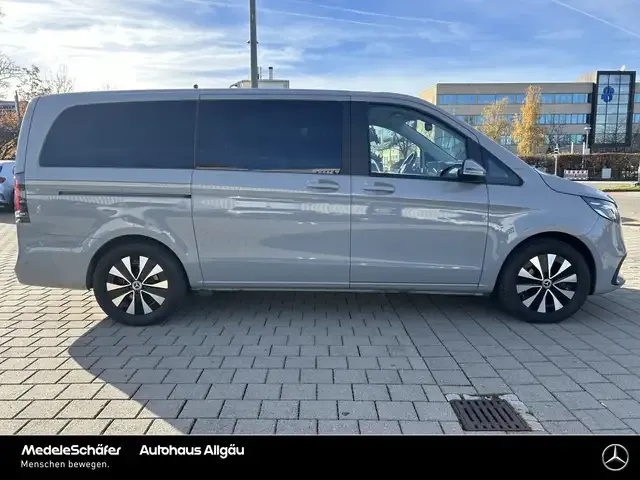 Mercedes-Benz EQV 300