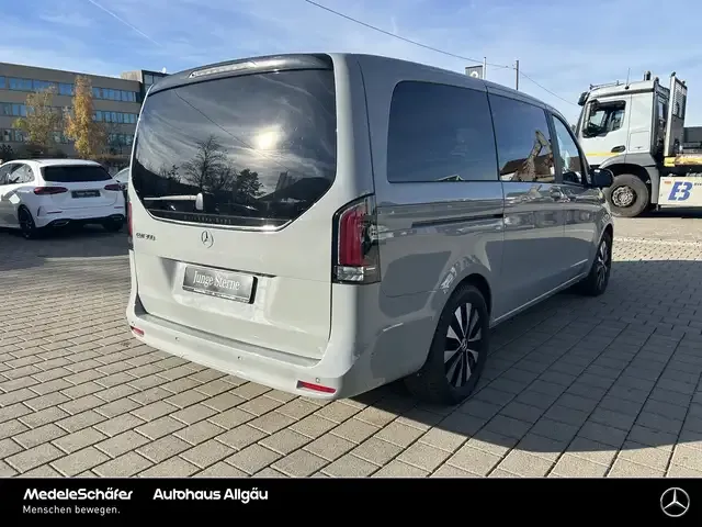Mercedes-Benz EQV 300