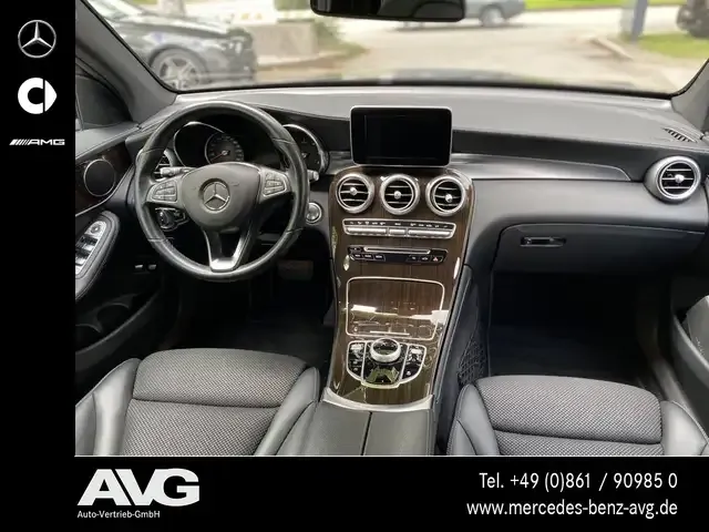 Mercedes-Benz GLC 220