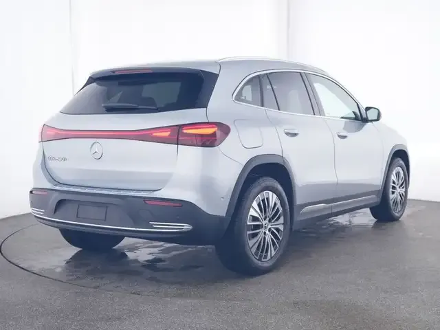 Mercedes-Benz EQA 250
