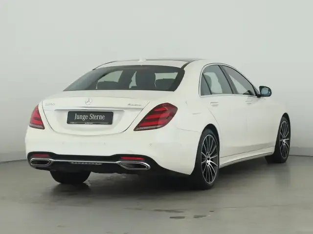 Mercedes-Benz S 560