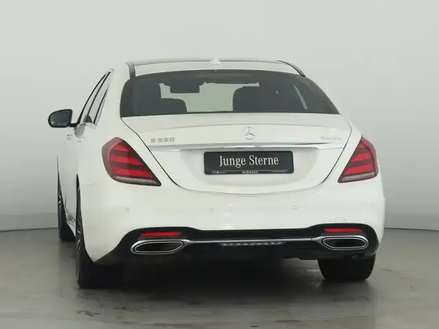 Mercedes-Benz S 560