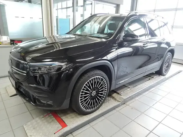 Mercedes-Benz EQB 350