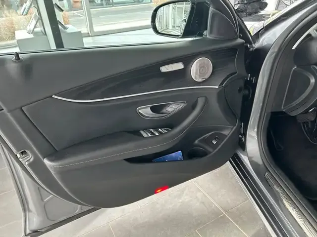 Mercedes-Benz E 400