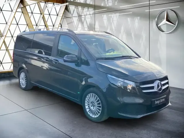 Mercedes-Benz V 250