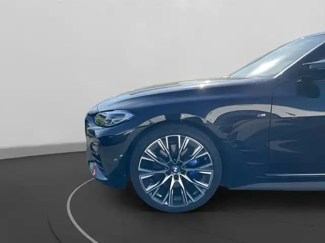 BMW 440