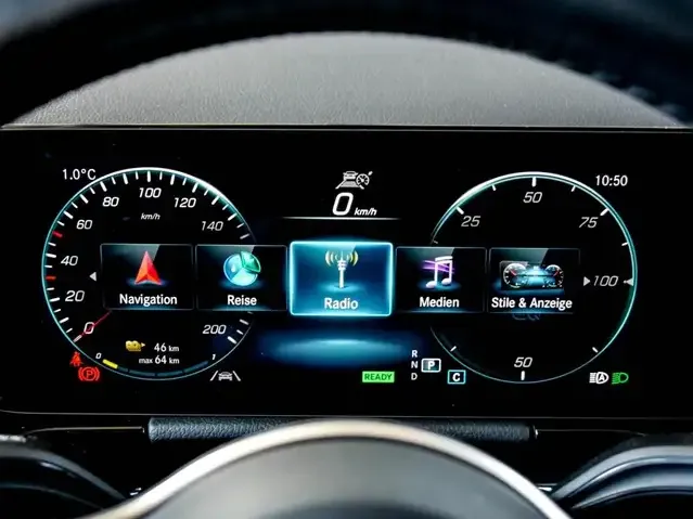 Mercedes-Benz EQA 250