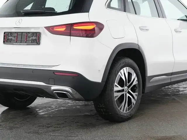 Mercedes-Benz GLA 250