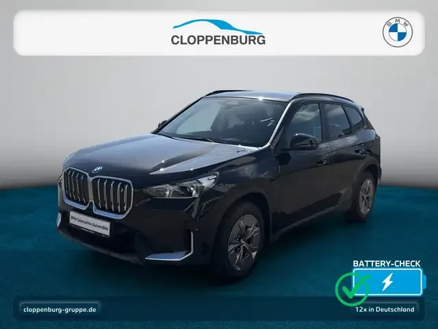BMW iX1
