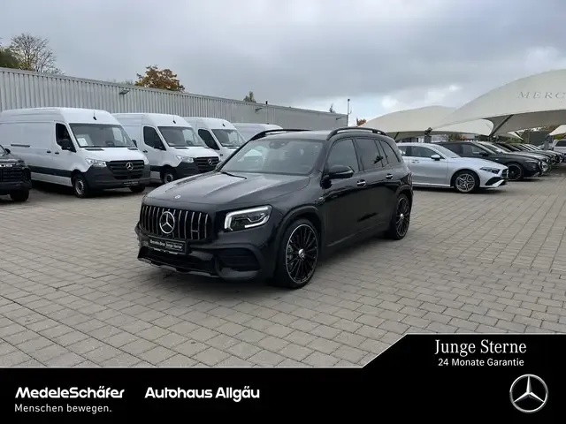 Mercedes-Benz GLB 35 AMG