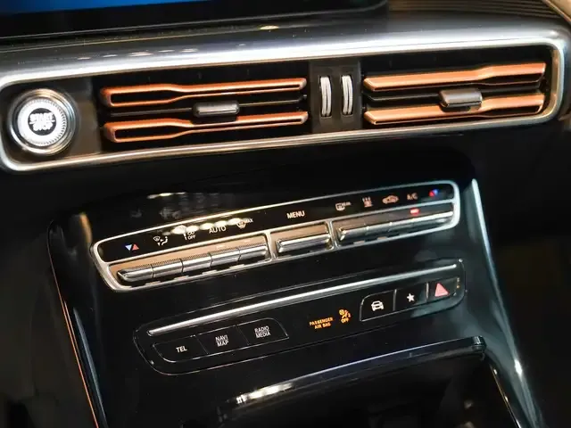 Mercedes-Benz EQC 400