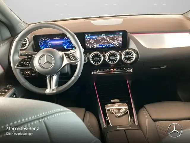 Mercedes-Benz EQA 300