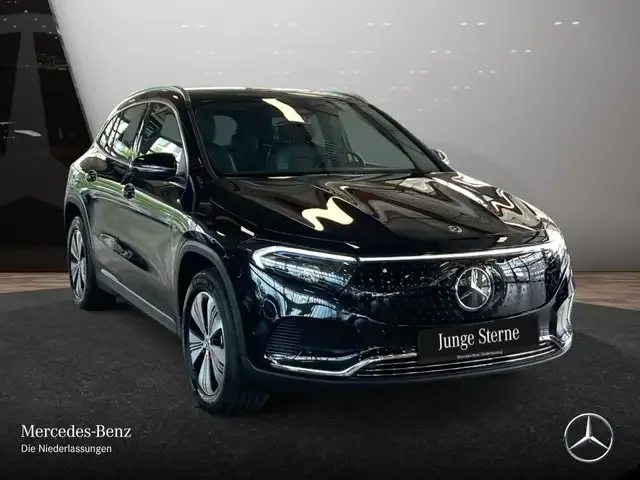 Mercedes-Benz EQA 300