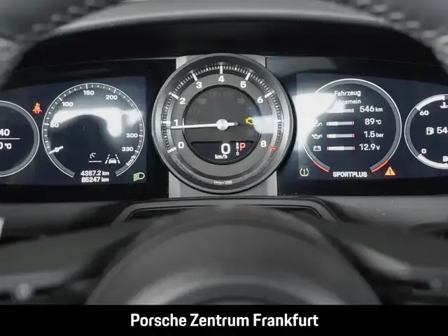Porsche 992