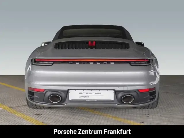 Porsche 992