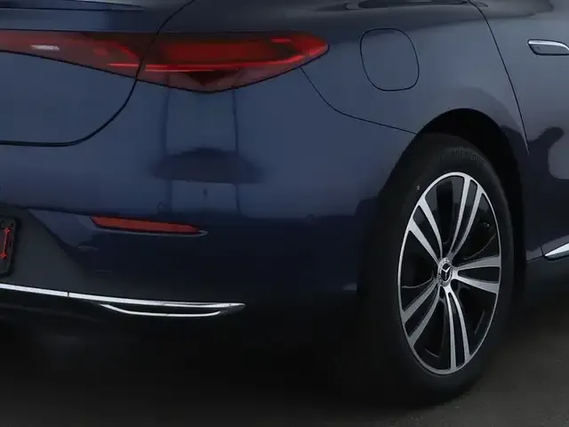 Mercedes-Benz EQE 300