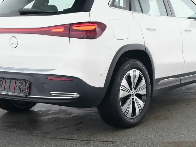 Mercedes-Benz EQA 250
