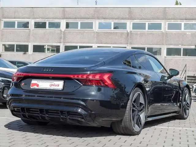 Audi e-tron GT