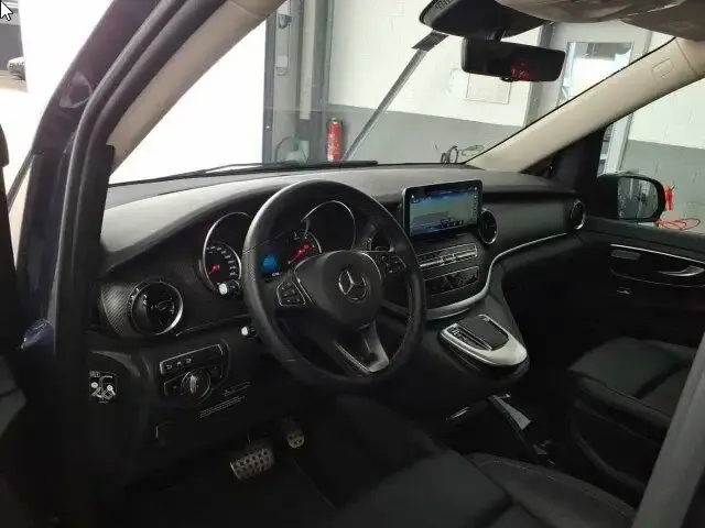 Mercedes-Benz Marco Polo