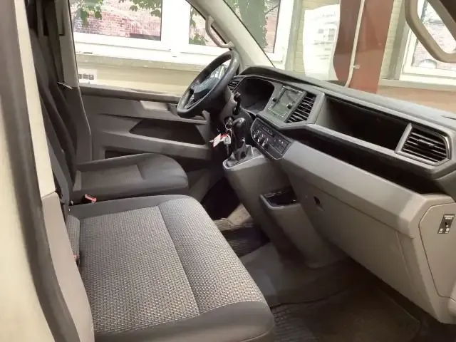 Volkswagen T6.1 Transporter