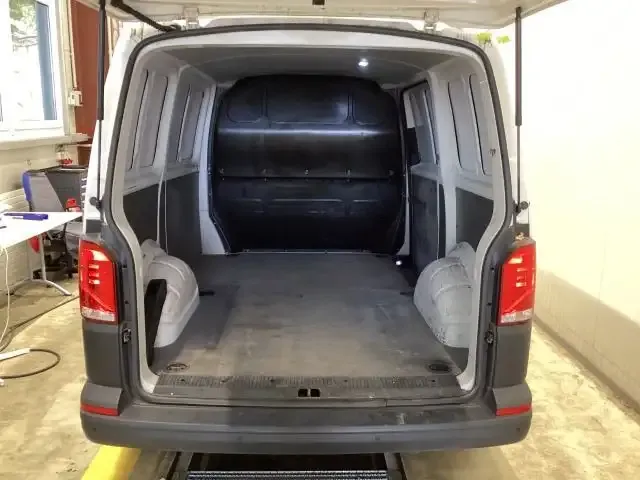 Volkswagen T6.1 Transporter