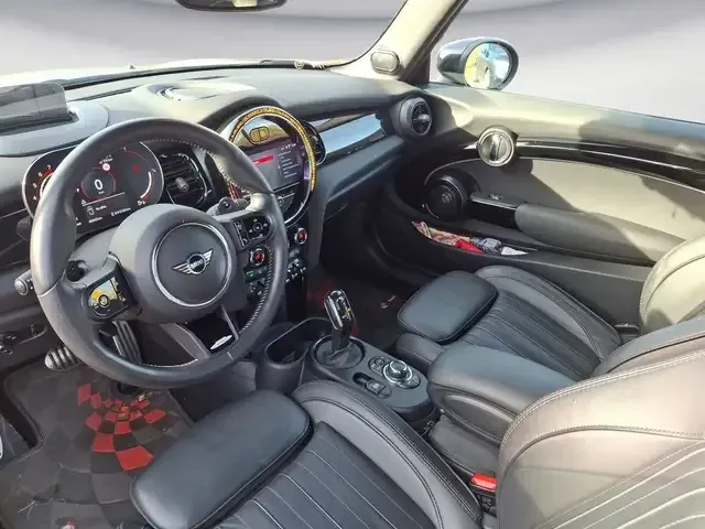 MINI John Cooper Works Cabrio