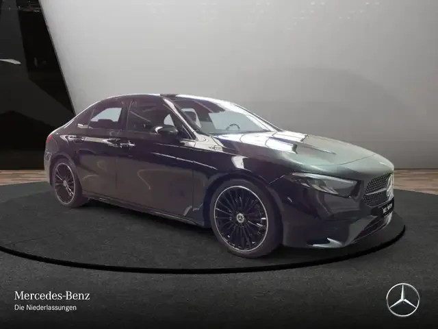 Mercedes-Benz A 220