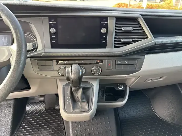 Volkswagen T6.1 Transporter