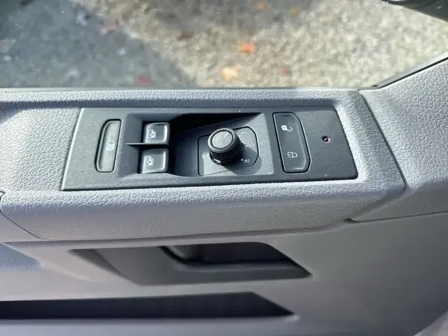 Volkswagen T6.1 Transporter