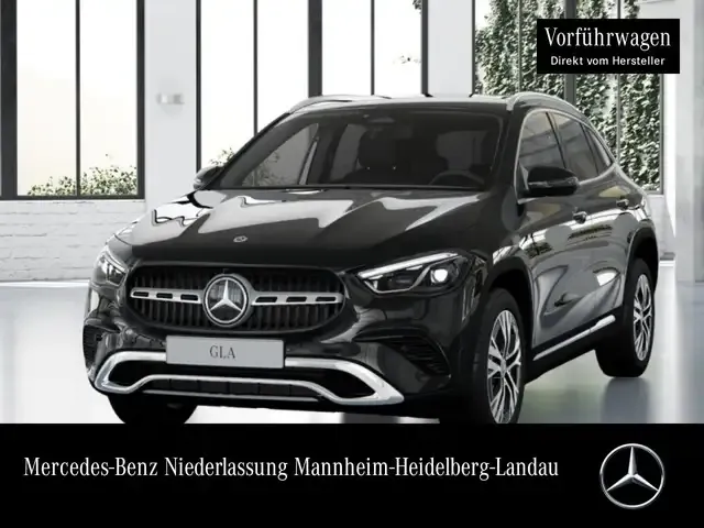 Mercedes-Benz GLA 180