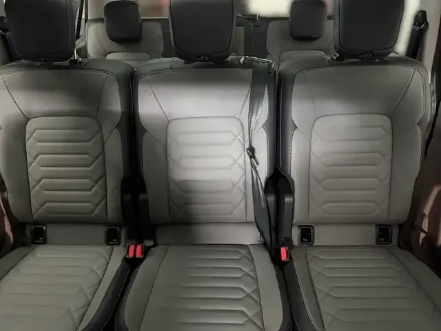 Volkswagen T7 Caravelle