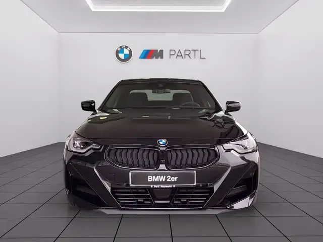 BMW 220