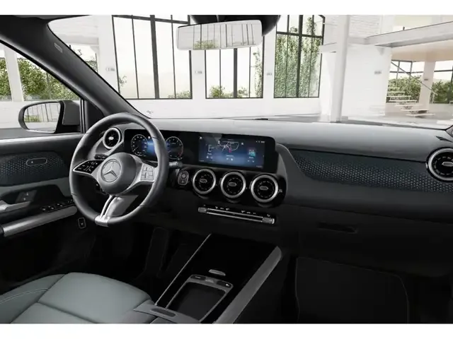 Mercedes-Benz GLA 220