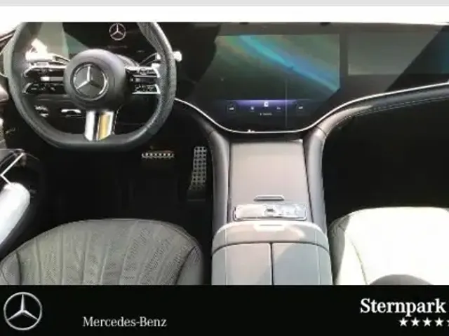Mercedes-Benz EQS SUV
