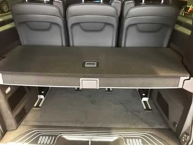 Mercedes-Benz EQV 300