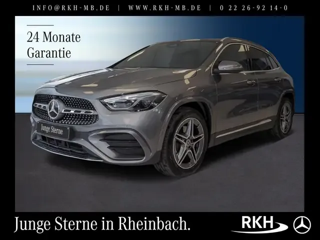 Mercedes-Benz GLA 220