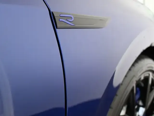 Volkswagen Golf R