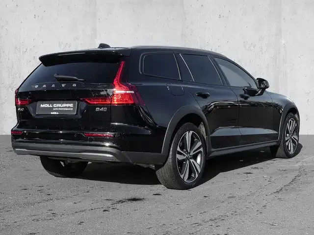 Volvo V60 Cross Country