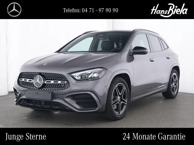 Mercedes-Benz GLA 220