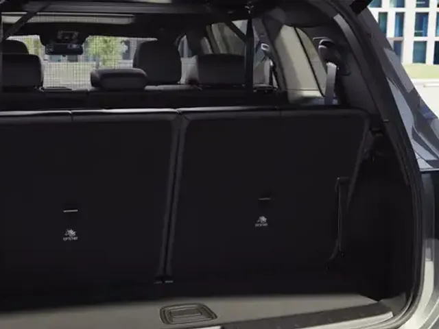 Mercedes-Benz EQB 350