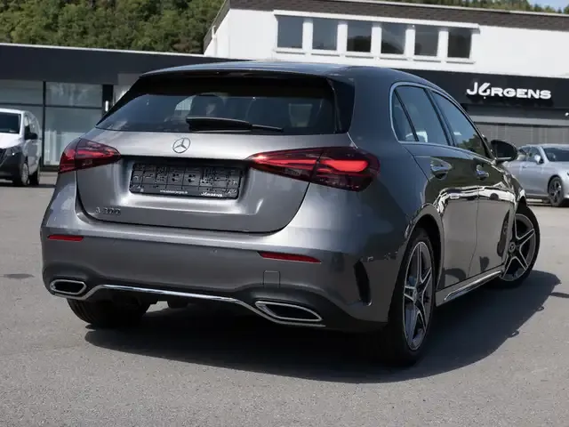 Mercedes-Benz A 200