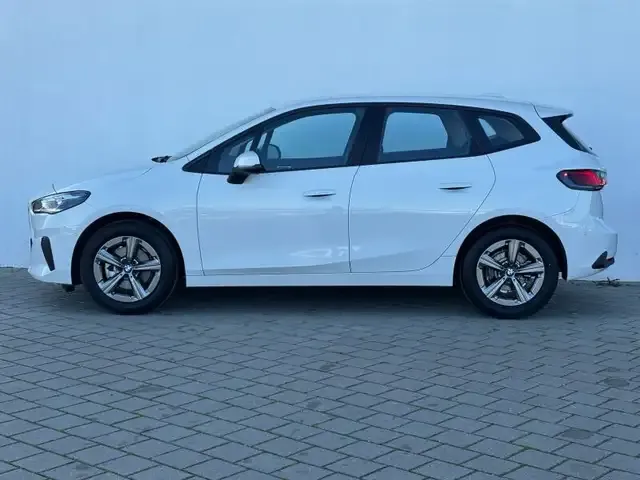 BMW 216